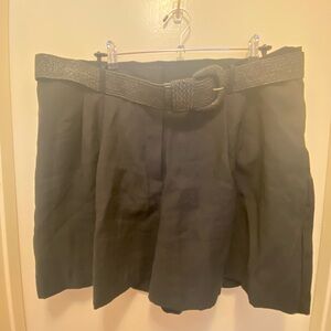 H&M Elegant Black linen shorts